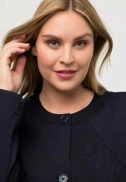 Ulla Popken Krótki Płaszcz - Marine Foncé -Lindex 0d75f9f01d414e1d9837419bad2ee57e