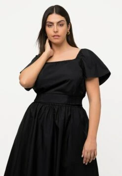 Ulla Popken PAPER TOUCH KURZ CARMEN AUSSCHNITT HALBARM - Bluzka - Schwarz 10 Ulla Popken PAPER TOUCH KURZ CARMEN AUSSCHNITT HALBARM - Bluzka - Schwarz -Lindex 0e9ee50dc8044baba5a40f902ab6b46c