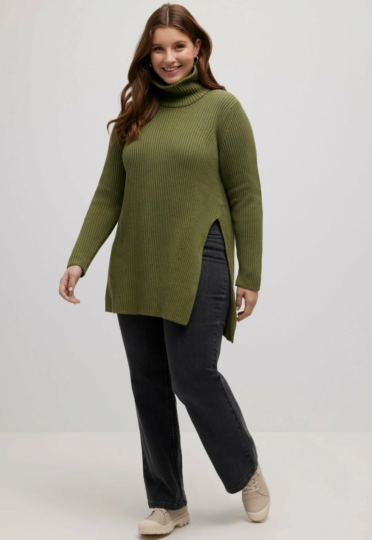 Ulla Popken TURTLENECK - Sweter - Moss Green 4 Ulla Popken TURTLENECK - Sweter - Moss Green - obrazek 2