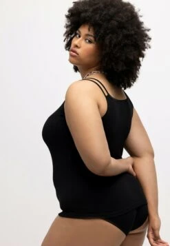 Ulla Popken SPAGHETTITRÄGER OHNE SEITENNÄHTE, DOPPELTE TRÄGER - Podkoszulki - Schwarz 13 Ulla Popken SPAGHETTITRÄGER OHNE SEITENNÄHTE, DOPPELTE TRÄGER - Podkoszulki - Schwarz -Lindex 2f0590cd27e348c28d6bf205edaed5db