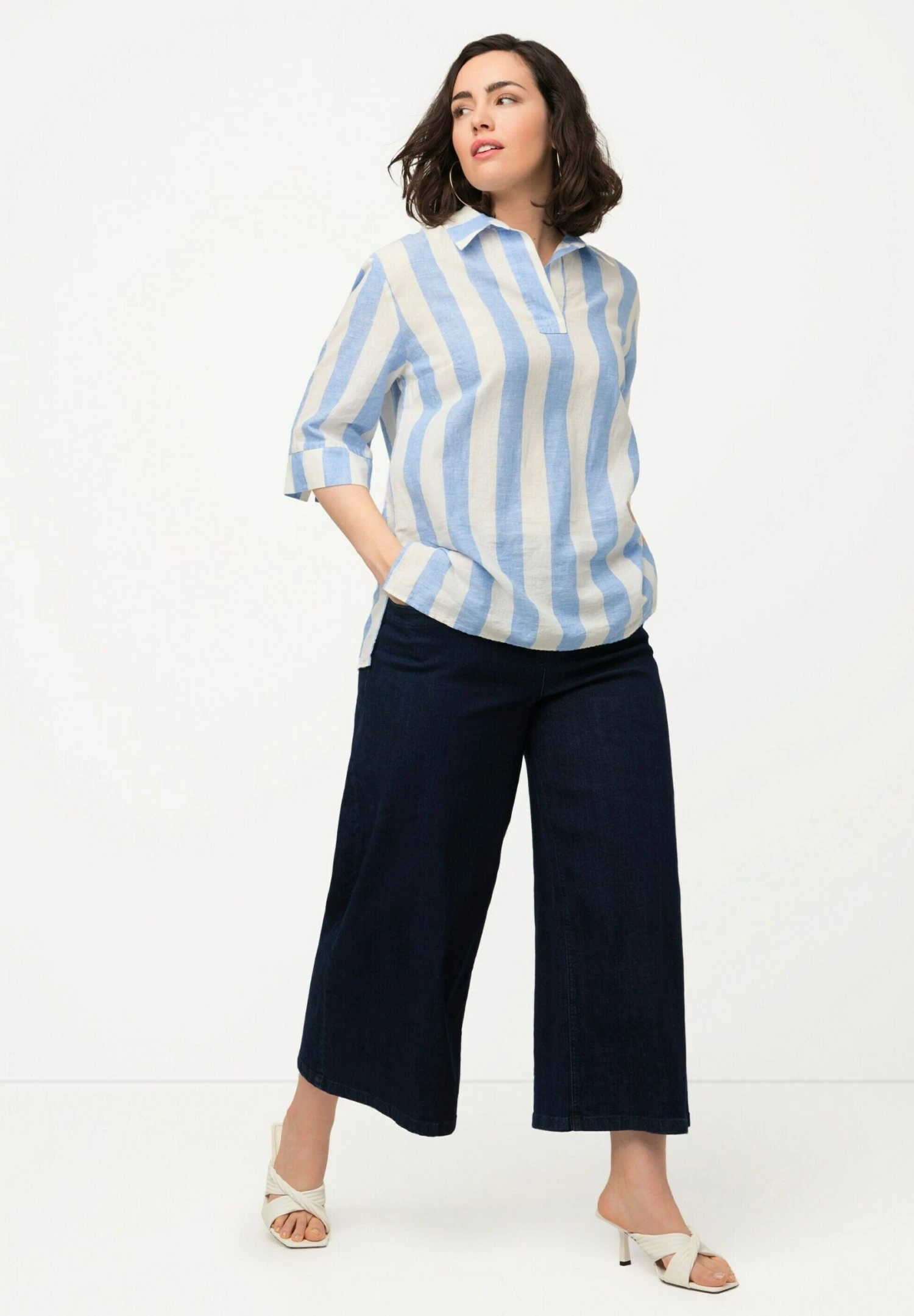 Ulla Popken MARLENE SOFT CROPPED CULOTTE - Jeansy Dzwony - Blue Denim 3 Ulla Popken MARLENE SOFT CROPPED CULOTTE - Jeansy Dzwony - Blue Denim - obrazek 2