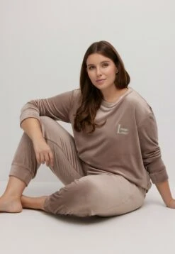 Ulla Popken Koszulka Do Spania - Taupe -Lindex 41d5c1d776074fa5af609fa527b512ed