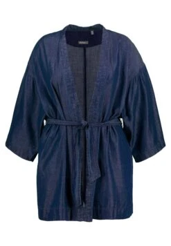 Ulla Popken Krótki Płaszcz - Dark Blue Denim 9 Ulla Popken Krótki Płaszcz - Dark Blue Denim -Lindex 427f2498211c43bba15341cac00d1fc1