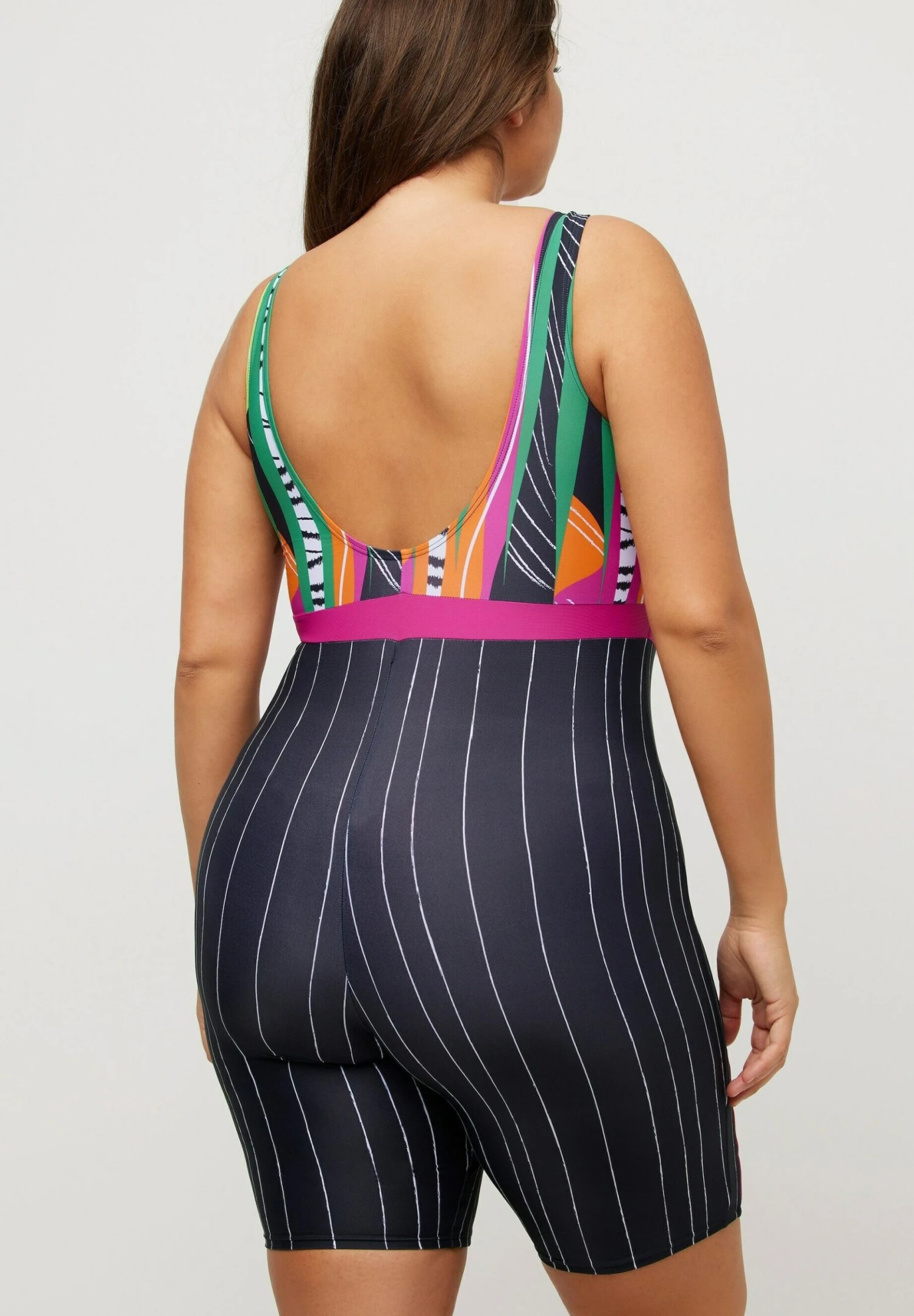 Ulla Popken ZIP, SANS BONNETS SOUPLES, JAMBES COURTES - Kostium Kąpielowy - Noir 5 Ulla Popken ZIP, SANS BONNETS SOUPLES, JAMBES COURTES - Kostium Kąpielowy - Noir - obrazek 3