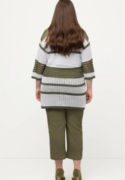 Ulla Popken TUNIQUE RAYÉE COL EN V MANCHES 3/4. - Sweter - Vert Naturel -Lindex 4ea98bc989754047a990c38e581343e9