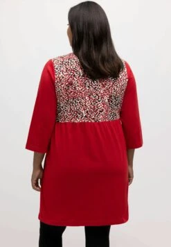 Ulla Popken Sweter - Red Multi -Lindex 53b0c0e076b143fb879d6c280caecba6