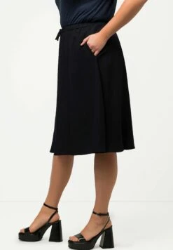 Ulla Popken Spódnica Trapezowa - Donkermarine 10 Ulla Popken Spódnica Trapezowa - Donkermarine -Lindex 5c045e2cc2a449809e9b22ed42a5b3b1