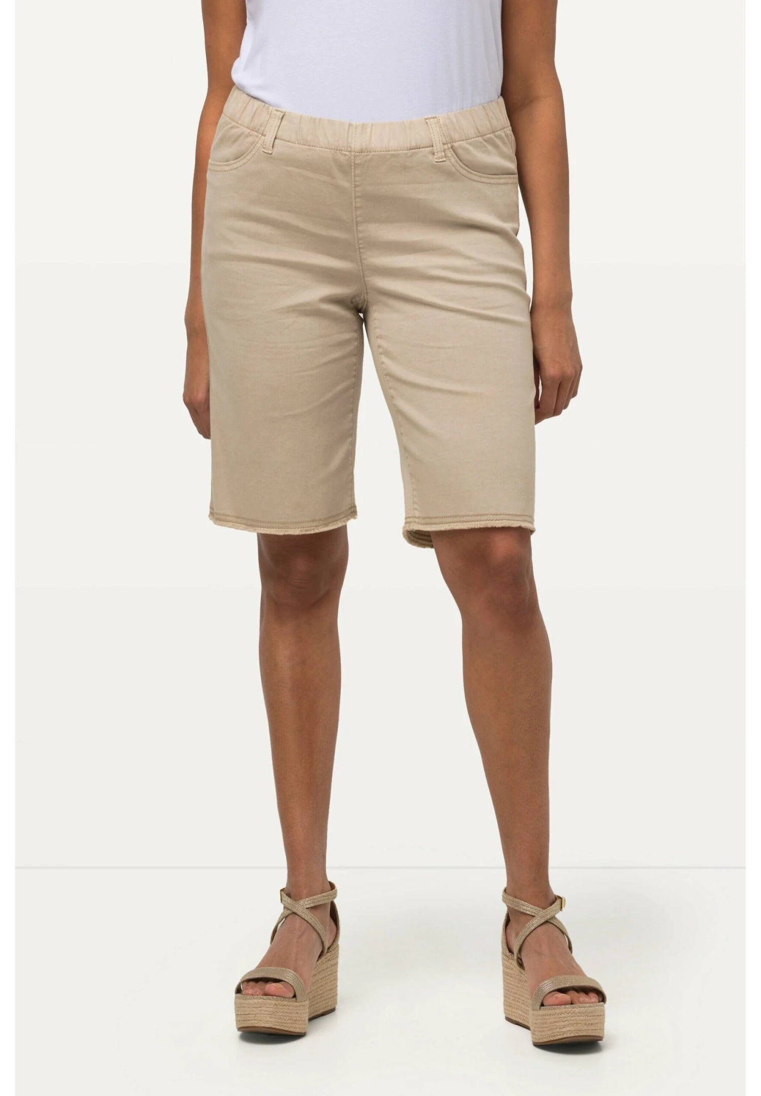 Ulla Popken Szorty - Mastic Foncé 3 Ulla Popken Szorty - Mastic Foncé