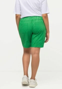 Ulla Popken Szorty - Vert Gazon -Lindex 76b2428675b24ac9a86fc52ec8c53d2f