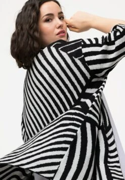 Ulla Popken Kardigan - Schwarz 9 Ulla Popken Kardigan - Schwarz -Lindex 7fd3bce1a6ed4aacab6ca71719091325