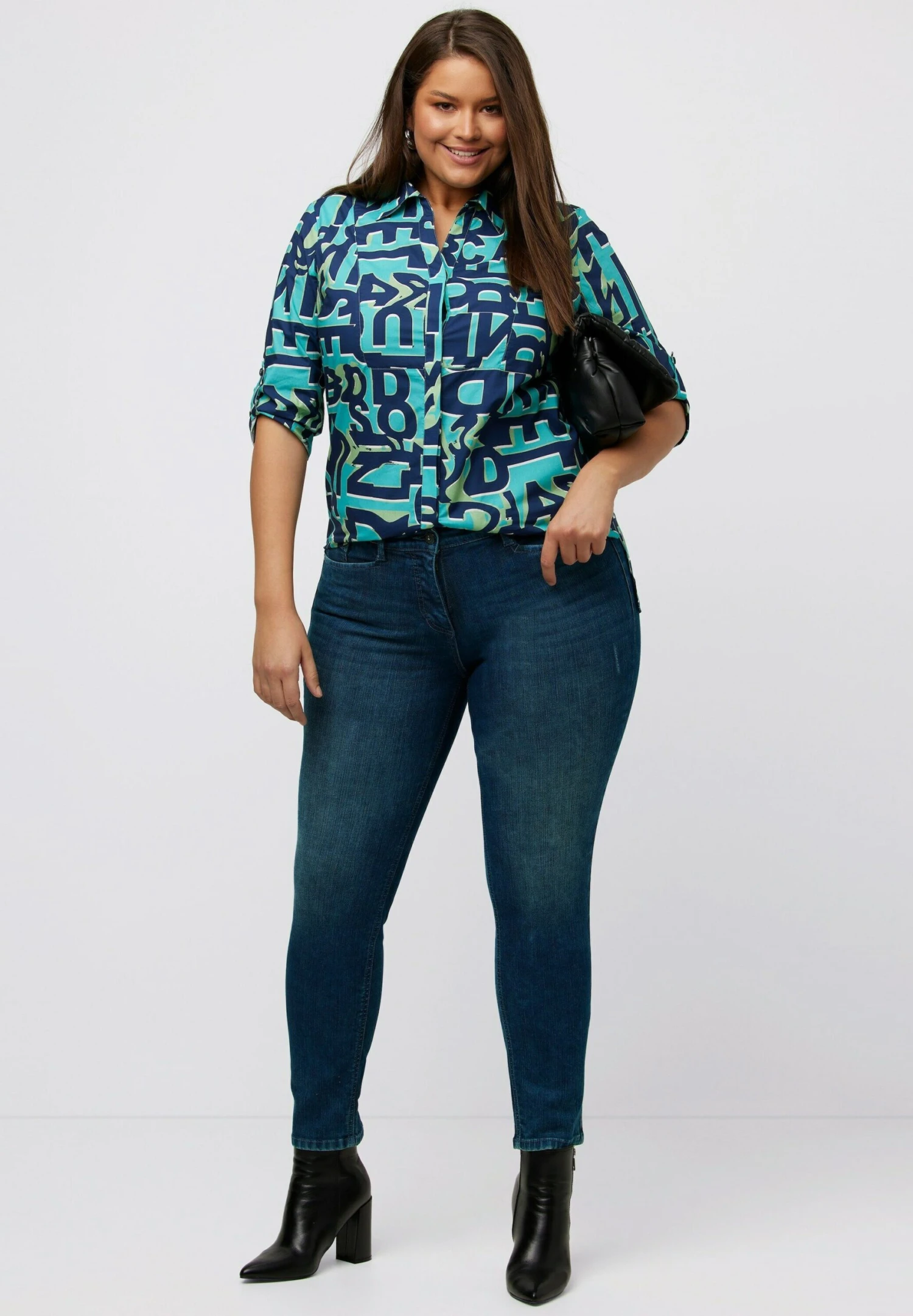 Ulla Popken SARAH - Jeansy Slim Fit - Blue Denim 4 Ulla Popken SARAH - Jeansy Slim Fit - Blue Denim - obrazek 2