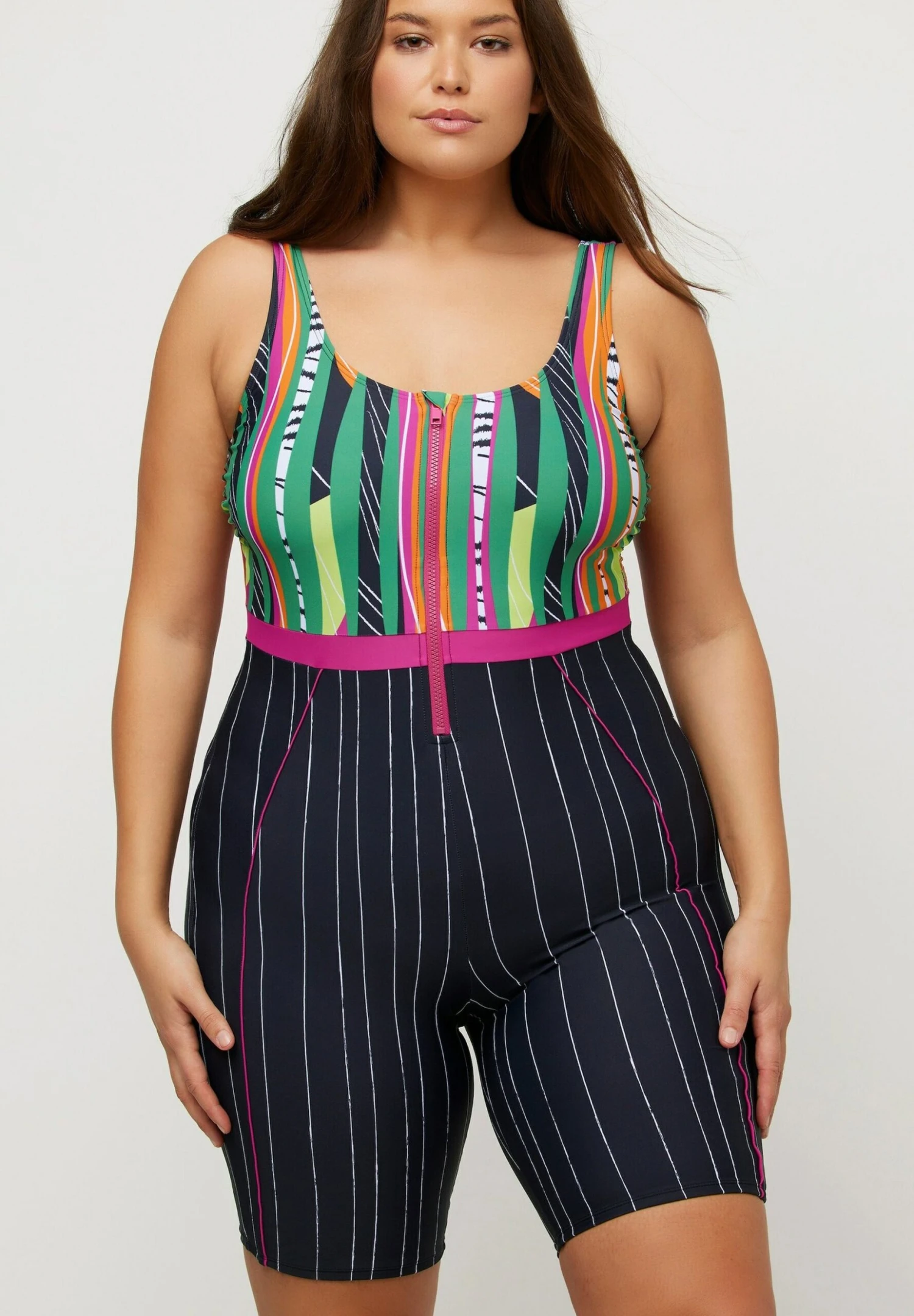 Ulla Popken ZIP, SANS BONNETS SOUPLES, JAMBES COURTES - Kostium Kąpielowy - Noir 3 Ulla Popken ZIP, SANS BONNETS SOUPLES, JAMBES COURTES - Kostium Kąpielowy - Noir