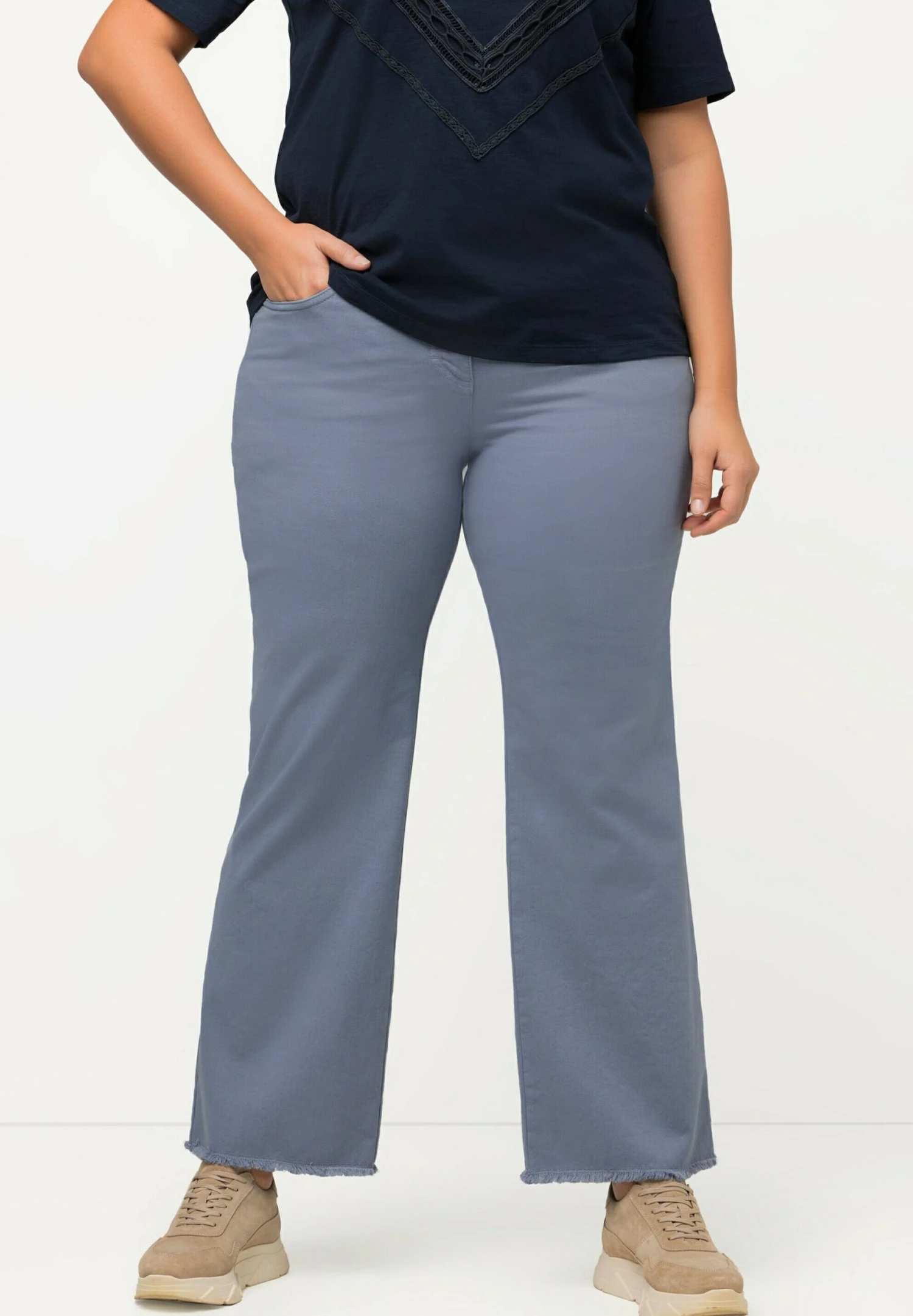 Ulla Popken Jeansy Dzwony - Violet Blue 3 Ulla Popken Jeansy Dzwony - Violet Blue