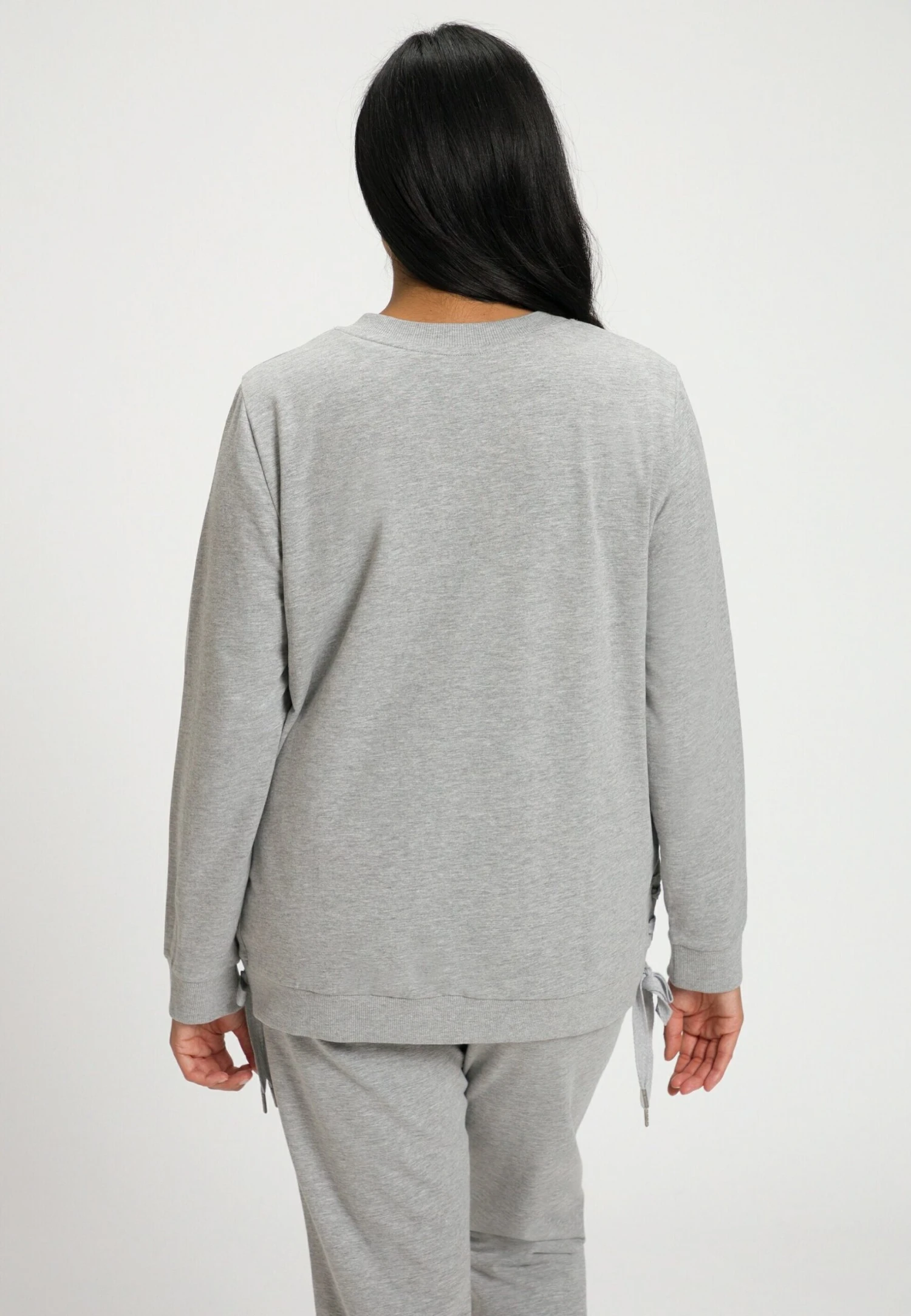 Ulla Popken HOMEWEAR LANGE MOUWEN - Bluza Rozpinana - Lichtgrijs Melange 4 Ulla Popken HOMEWEAR LANGE MOUWEN - Bluza Rozpinana - Lichtgrijs Melange - obrazek 2