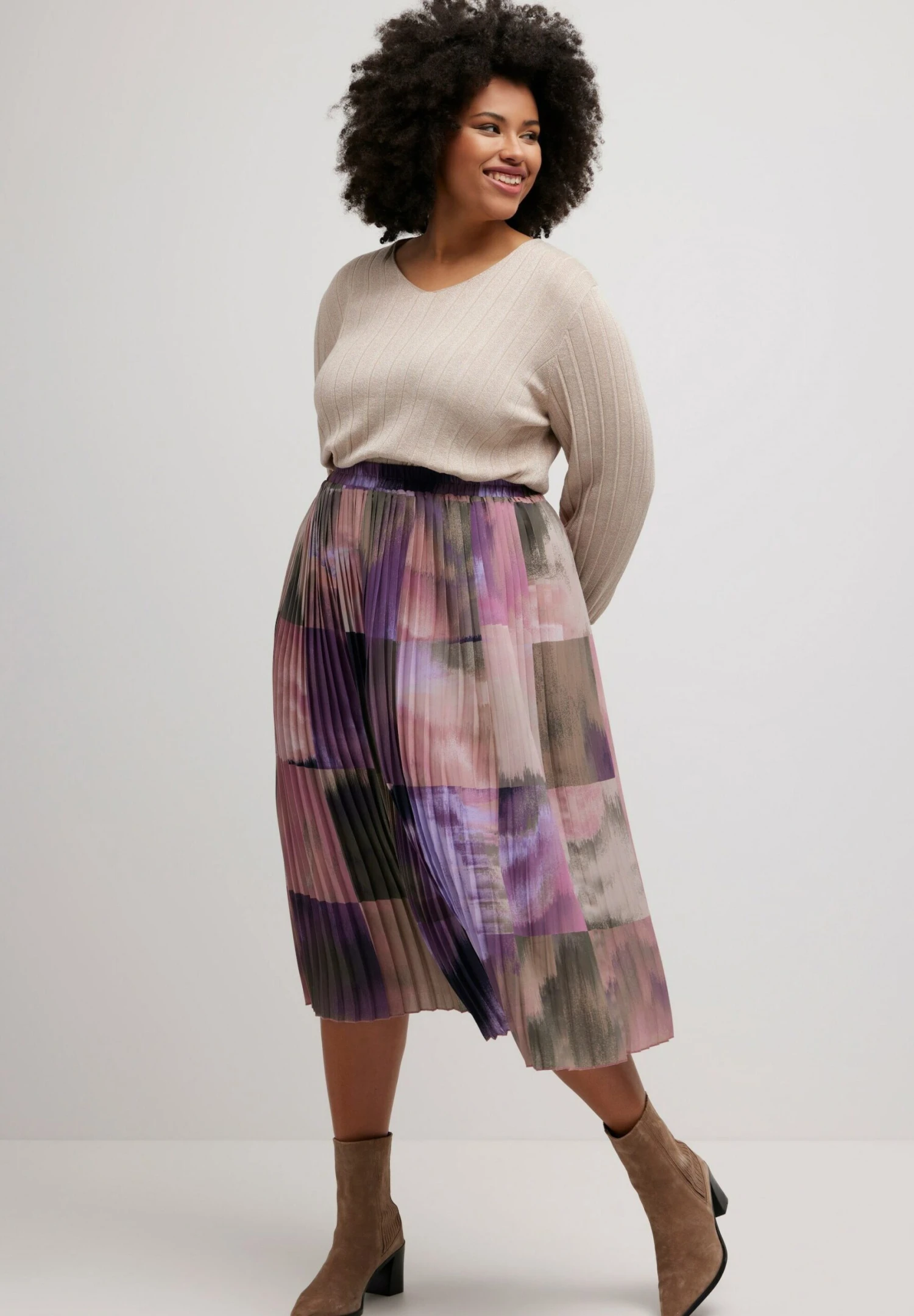 Ulla Popken PRINT ELASTISCHE BAND - Spódnica Trapezowa - Lavendel 4 Ulla Popken PRINT ELASTISCHE BAND - Spódnica Trapezowa - Lavendel - obrazek 2