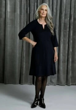 Ulla Popken Sukienka Z Dżerseju - Tiefdunkelblau 9 Ulla Popken Sukienka Z Dżerseju - Tiefdunkelblau -Lindex ad3708c1f8be459eb598fc7a23f5d455