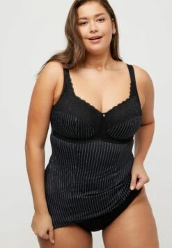 Ulla Popken Podkoszulki - Black 8 Ulla Popken Podkoszulki - Black -Lindex b38389b38032413fab94f7db6116fcec