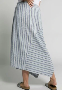 Ulla Popken Spódnica Trapezowa - écru -Lindex b7bdf39481ef4ff380a5a0813750a584