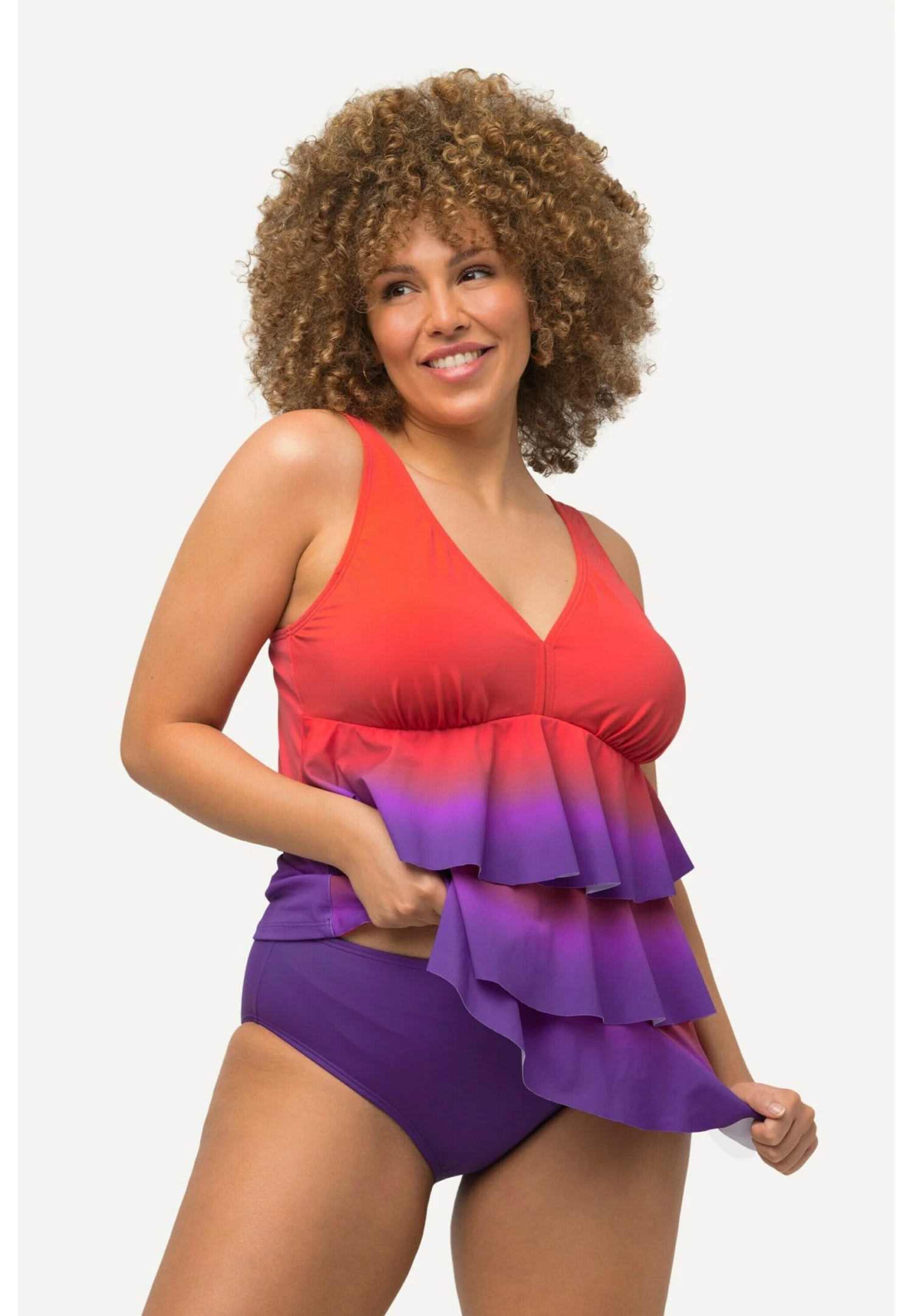 Ulla Popken FARBVERLAUF VOLANTS SOFTCUPS V-AUSSCHNITT SET - Bikini - Purple 4 Ulla Popken FARBVERLAUF VOLANTS SOFTCUPS V-AUSSCHNITT SET - Bikini - Purple - obrazek 2