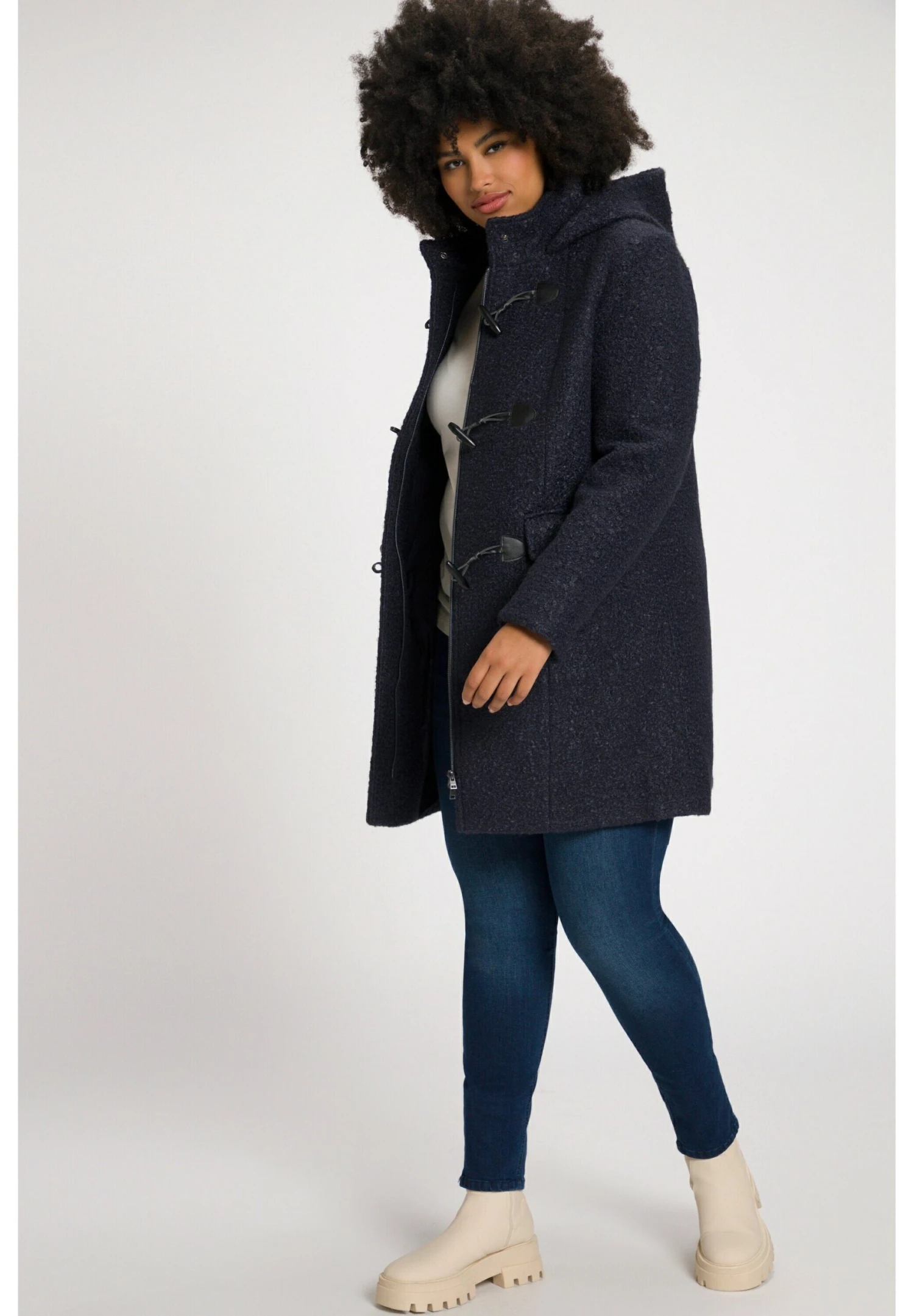 Ulla Popken Krótki Płaszcz - Night Blue 3 Ulla Popken Krótki Płaszcz - Night Blue