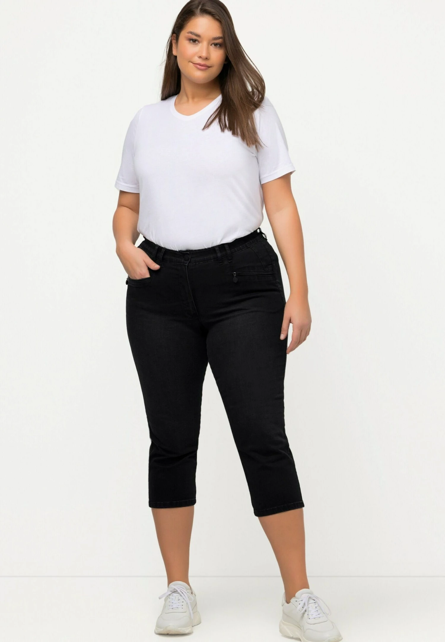 Ulla Popken Szorty Jeansowe - Noir 4 Ulla Popken Szorty Jeansowe - Noir - obrazek 2