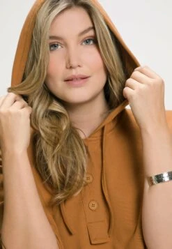 Ulla Popken Bluza Z Kapturem - Cannelle -Lindex d3c1cc8e9456480192a1920ecf414a2e