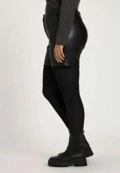 Ulla Popken Szorty - Noir 10 Ulla Popken Szorty - Noir -Lindex dd05d1c72e7b4b6eb0a90b7ebe56846c