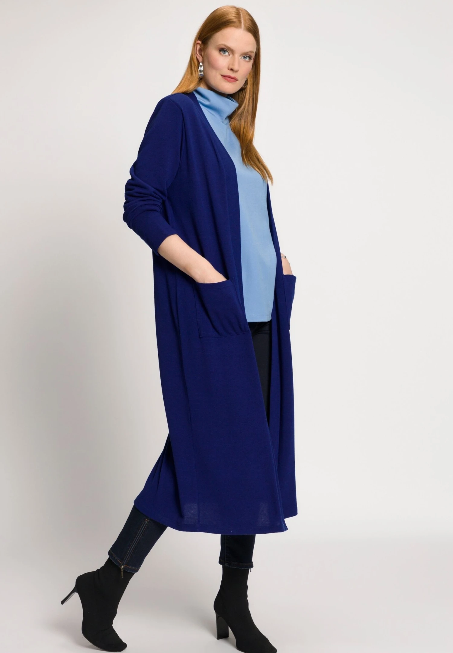 Ulla Popken Kardigan - Koningsblauw 4 Ulla Popken Kardigan - Koningsblauw - obrazek 2