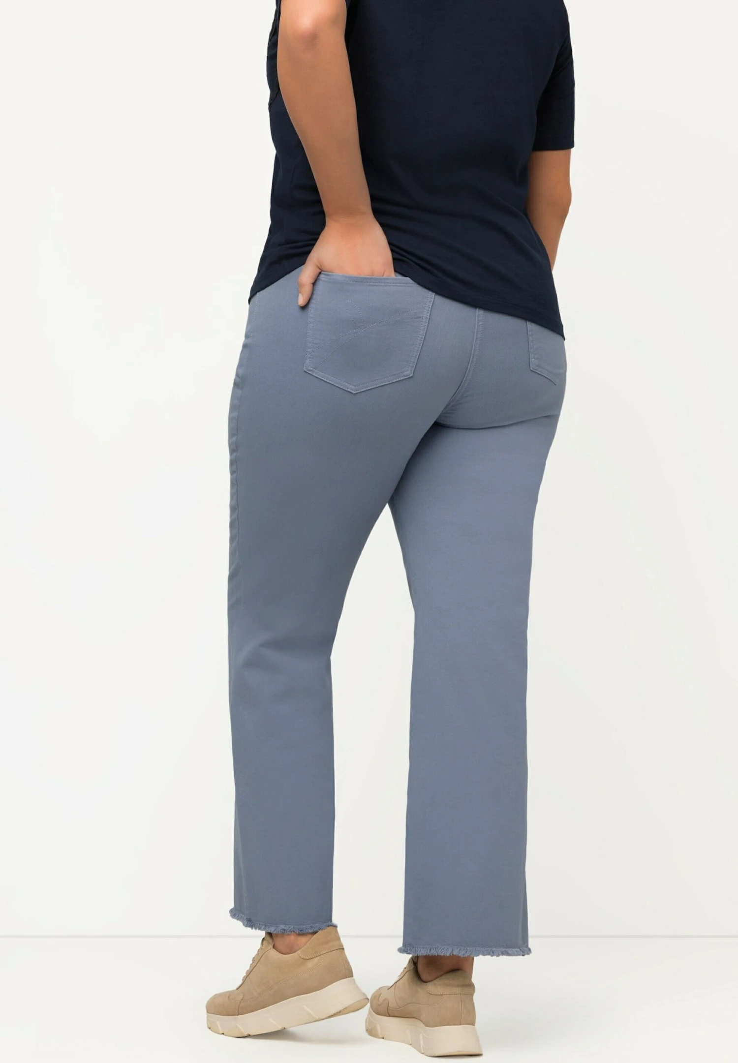 Ulla Popken Jeansy Dzwony - Violet Blue 5 Ulla Popken Jeansy Dzwony - Violet Blue - obrazek 3