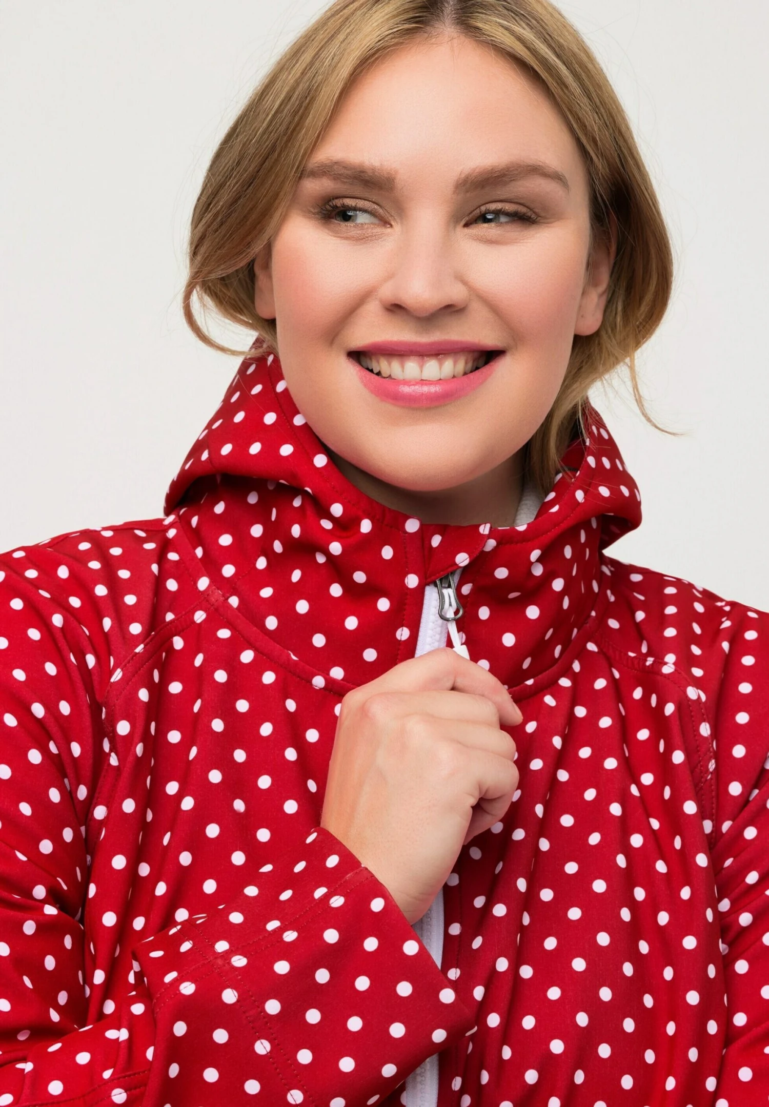 Ulla Popken Kurtka Przeciwdeszczowa - Salsa 6 Ulla Popken Kurtka Przeciwdeszczowa - Salsa - obrazek 4