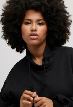 Ulla Popken Bluza - Schwarz -Lindex f7860385c0154665bf86225bd2929b7e