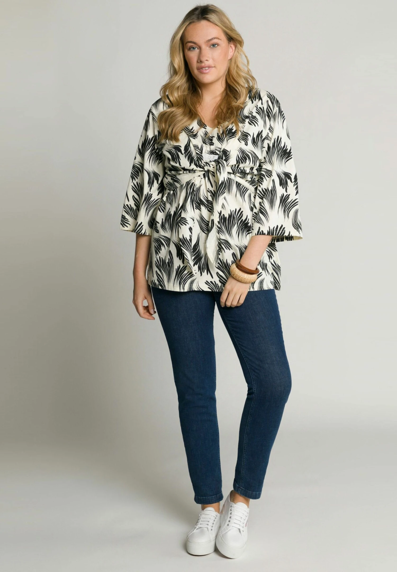 Ulla Popken Kurtka Wiosenna - Offwhite 4 Ulla Popken Kurtka Wiosenna - Offwhite - obrazek 2